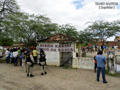 REPORTAGEM: Reintegração de posse Índios da comunidade Kariri Chocó em Paulo Afonso (Fotos e Vídeo)