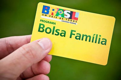 Beneficiários do Bolsa Família de Paulo Afonso são convocados para sacar o benefício de dezembro de 2017