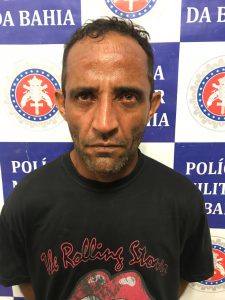 Homem flagrado furtando TV nas Lojas Americanas em Paulo Afonso é preso pela PM