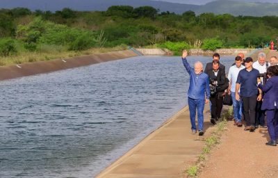 Lula assina ordem de serviço para construção de novo trecho do Canal do Sertão em AL (Fotos)