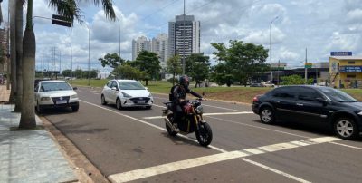 Governo lança aplicativo com aulas gratuitas para CNH e oficializa novas regras nesta terça